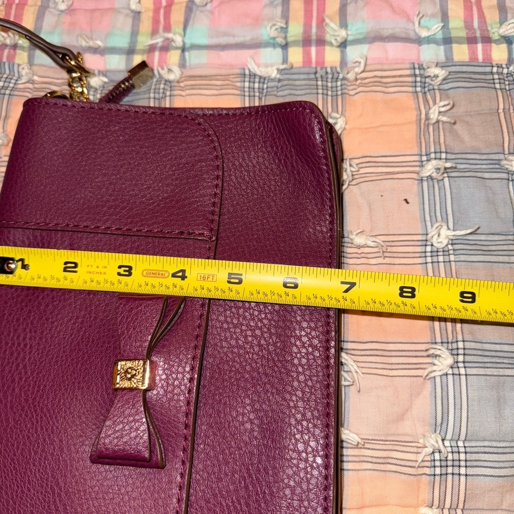 Anne Klein Elegant Burgandy Women's Bag - Picture 2 of 11